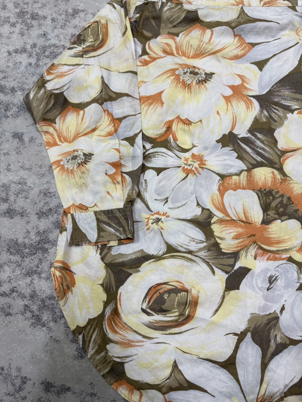 Hai Sporting Gear Vintage Issey Miyake Hai Sporting Gear Floral ButtonUp Shirt Size US M / EU 48-50 / 2 - 11 Thumbnail