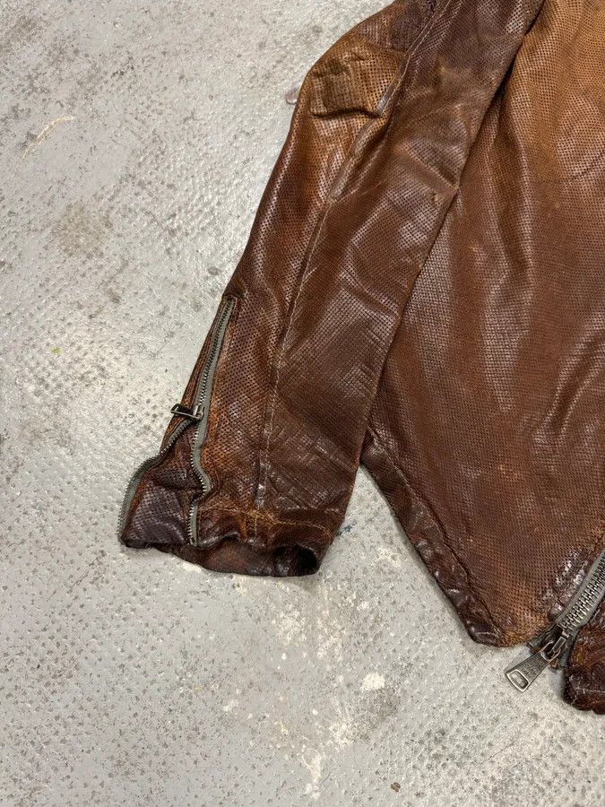 Giorgio Armani 2000s Giorgio Brato Brown Mafia Eroded Leather Jacket Size US M / EU 48-50 / 2 - 5 Thumbnail