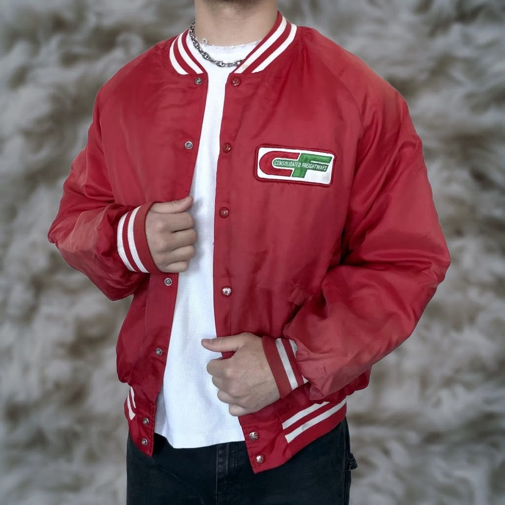 Vintage VINTAGE King Louie Mens XL Red CF Freightways Bomber Jacket, Satin Nylon, Varsity, Snap Front, Pockets, Embroidered Logo, Short Jacket Length, 1990s? Size US XL / EU 56 / 4 - 1 Thumbnail