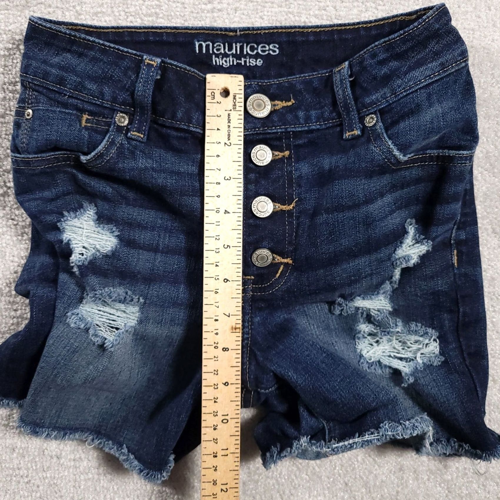 Vintage Maurices Denim Jean Shorts Womens 2 High Rise Distressed Blue Button Fly - Vintage Size 26" / US 2 / IT 38 - 6 Thumbnail