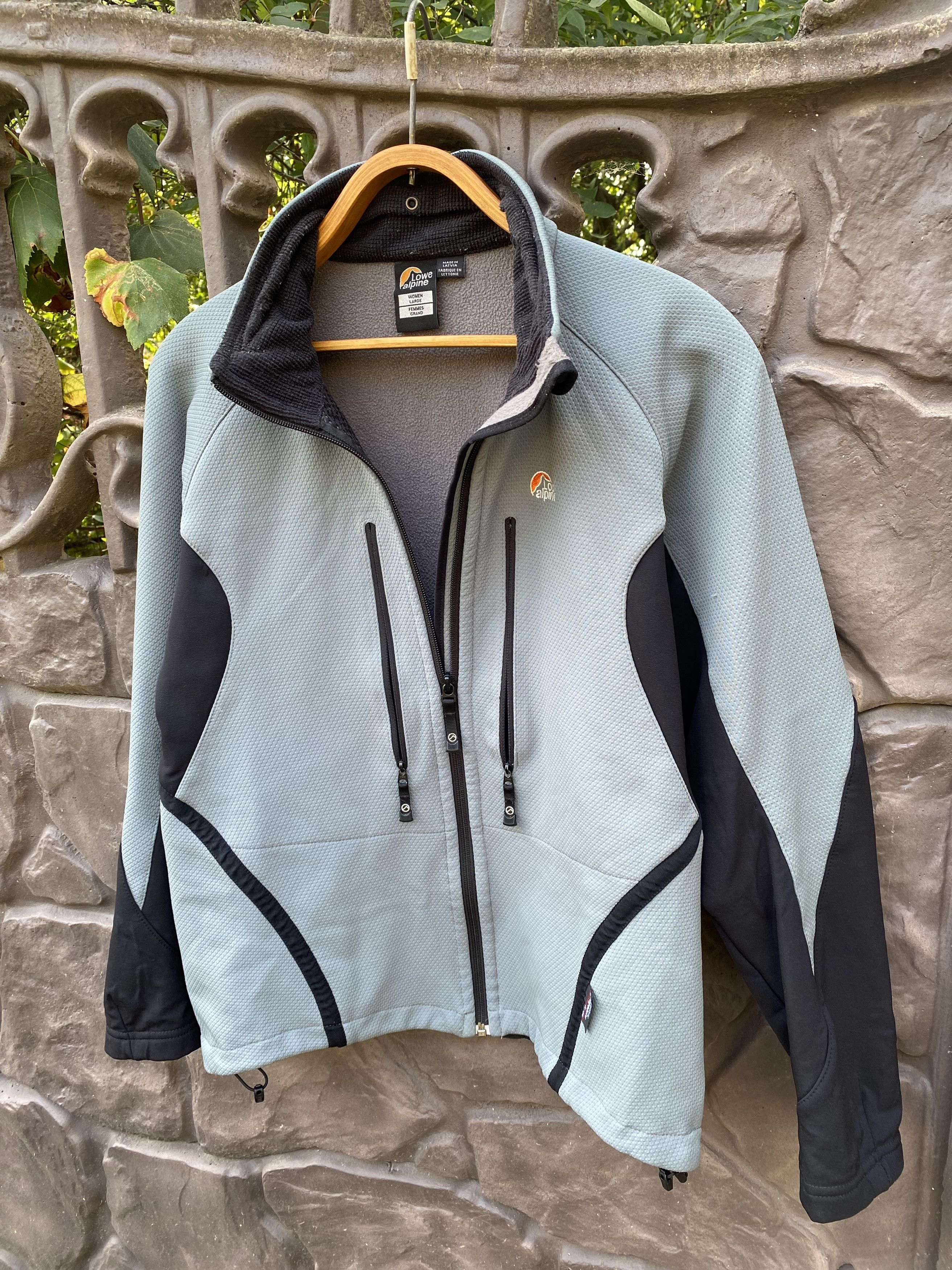 Japanese Brand × Vintage Lowe Alpine Womens Hooded Jacket Black Size L Size L / US 10 / IT 46 - 7 Thumbnail