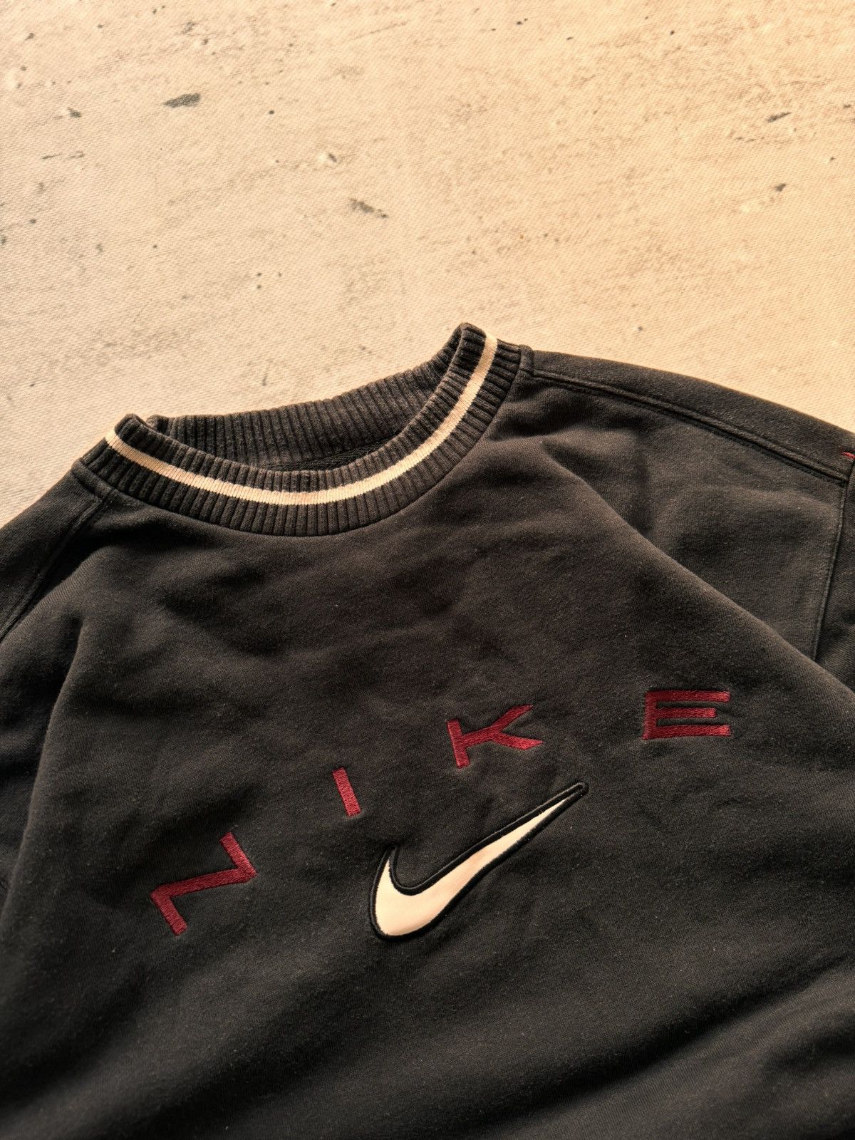 Nike × Vintage NIKE VINTAGE CENTER LOGO OVERSIZE BOXY SWEATSHIRT Size US S / EU 44-46 / 1 - 3 Thumbnail