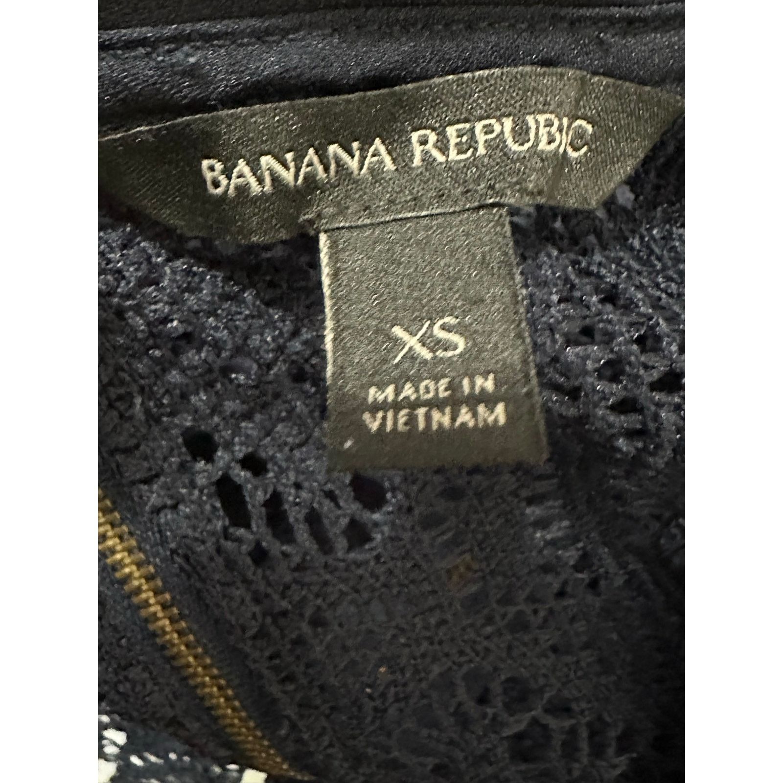 Banana Republic Banana Republic blue crochet short sleeves top size XS Size XS / US 0-2 / IT 36-38 - 3 Thumbnail
