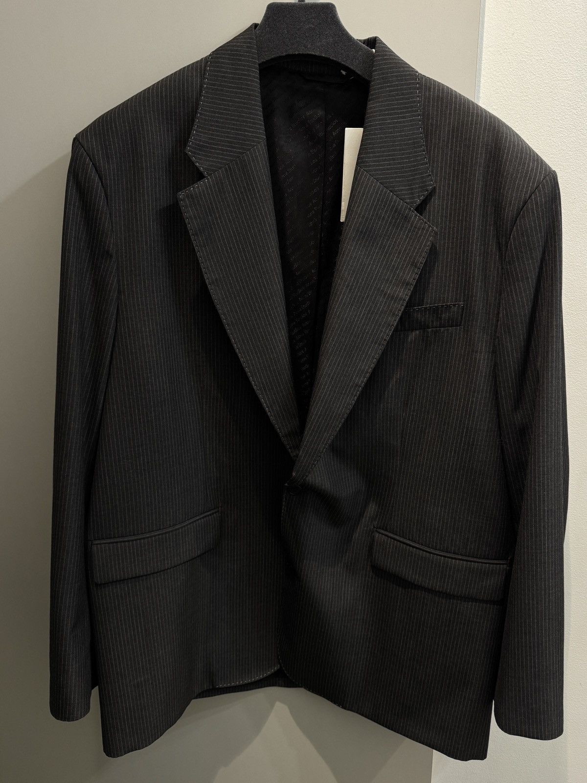 Acne Studios Last Acne Studios Pinstriped Oversized Monobreast Blazer Size US L / EU 52-54 / 3 - 5 Thumbnail