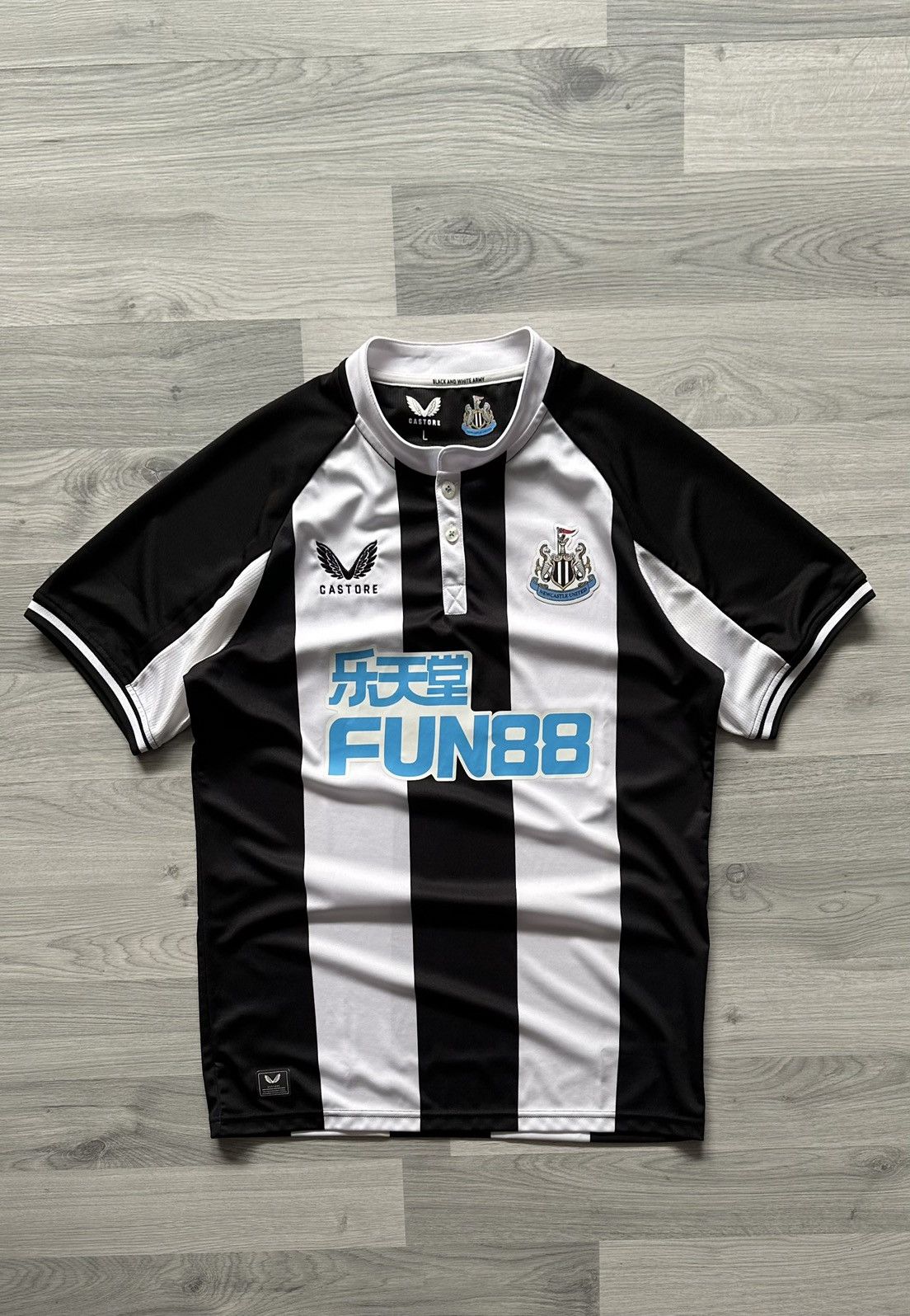 Castore Jersey Castore FC Newcastle United Size US L / EU 52-54 / 3 - 1 Thumbnail