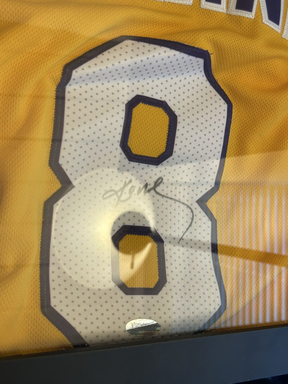 Mitchell & Ness Kobe Bryant Signed Lakers Jersey with COA Hologram Size US XL / EU 56 / 4 - 2 Thumbnail