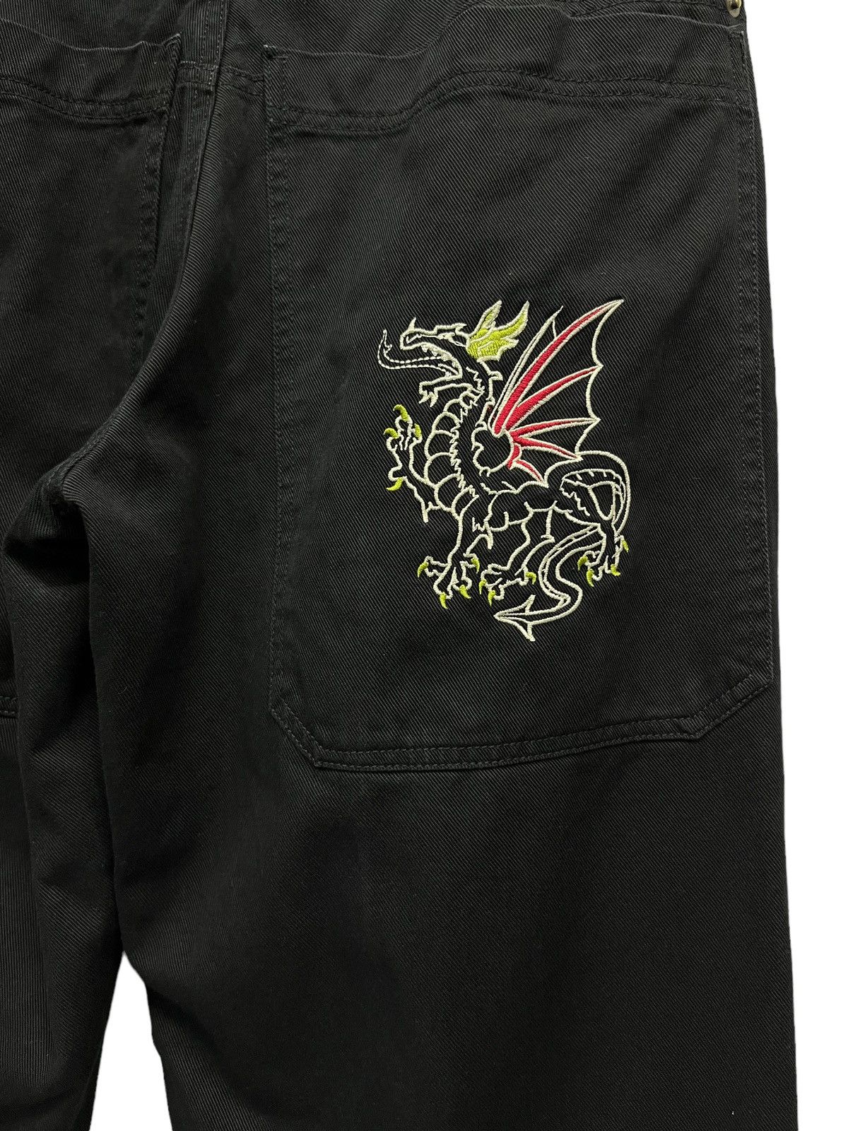 Highland 90’s HIP HOP BAGGY Big Pocket Dragon Embroidery Black Denim Size US 30 / EU 46 - 1 Thumbnail