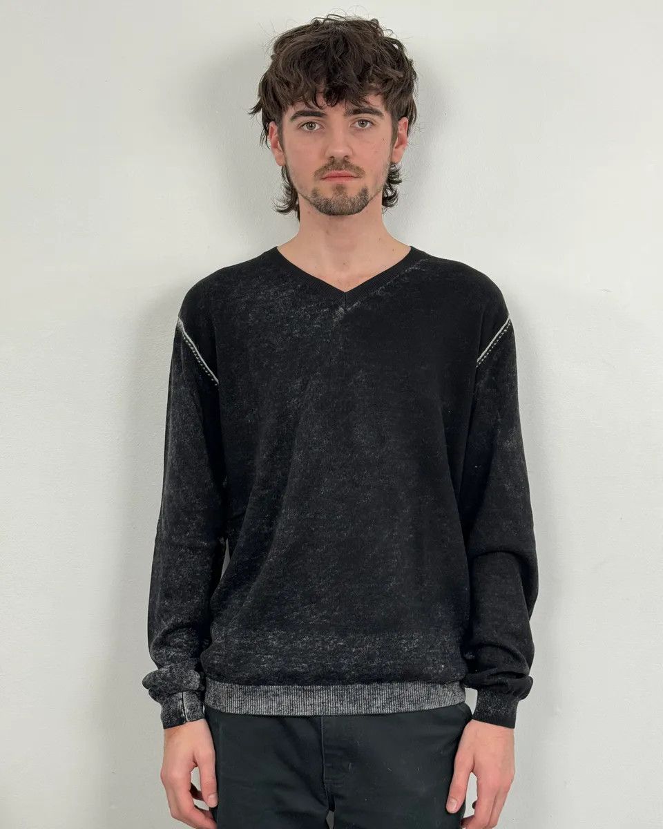 John Galliano 2010s John Galliano Black Eroded White Irregular V Neck Sweater Size US M / EU 48-50 / 2 - 2 Thumbnail