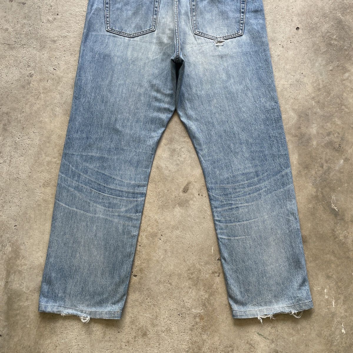 Japanese Brand W37 Vintage Distressed Japanese Jeans Faded Denim Pants Size US 37 - 10 Thumbnail