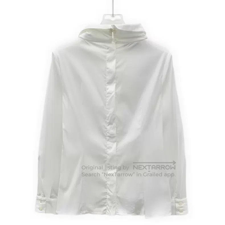 Prada Prada White bow back button design cotton long-sleeved shi Size XS / US 0-2 / IT 36-38 - 2 Thumbnail