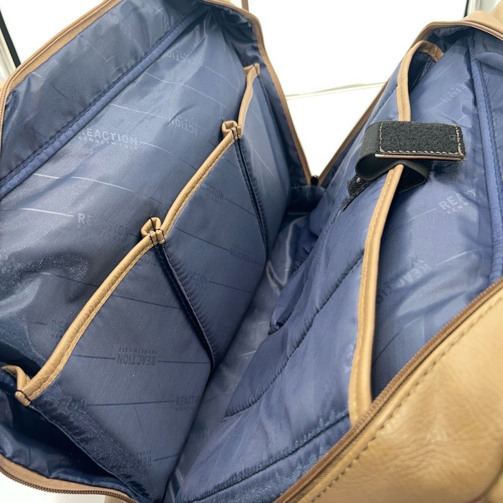 Kenneth Cole Kenneth Cole Reaction Travel Bag Computer Holder Size ONE SIZE - 8 Thumbnail