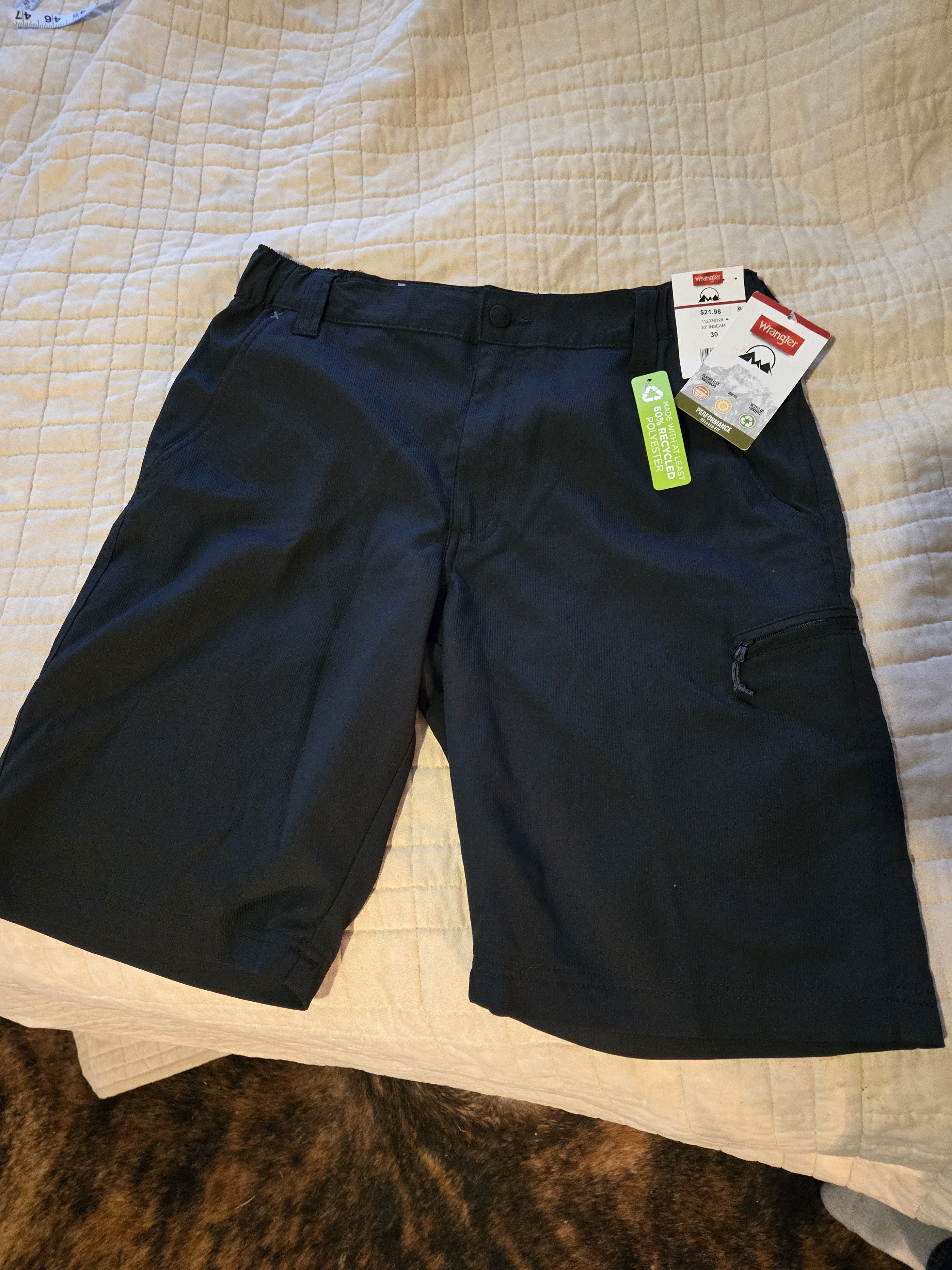 Wrangler Shorts Size US 30 / EU 46 - 1 Thumbnail