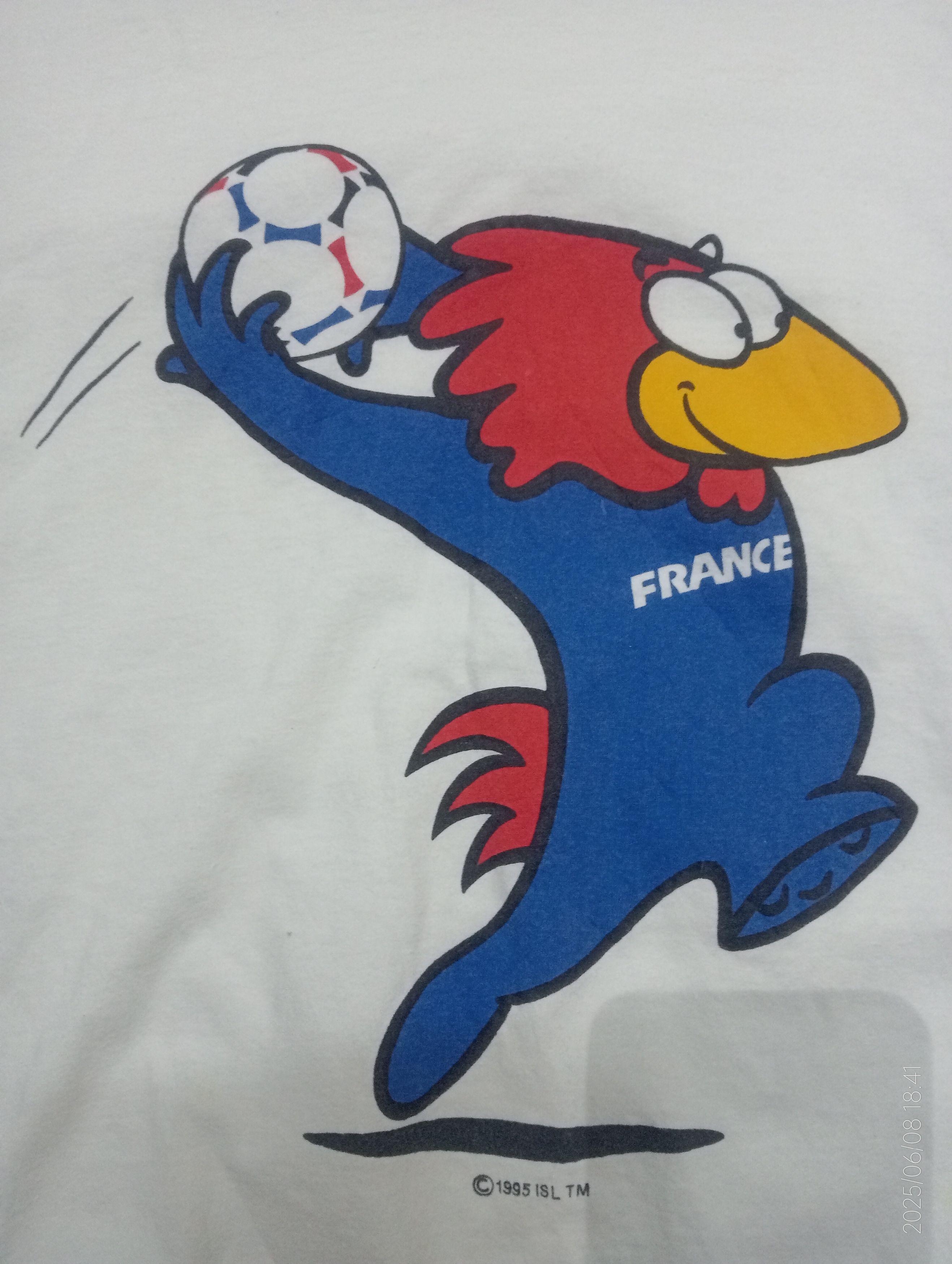 Vintage Vintage '90s Fifa World Cup France 98 Mascot Tee Very Rare Size US M / EU 48-50 / 2 - 3 Thumbnail