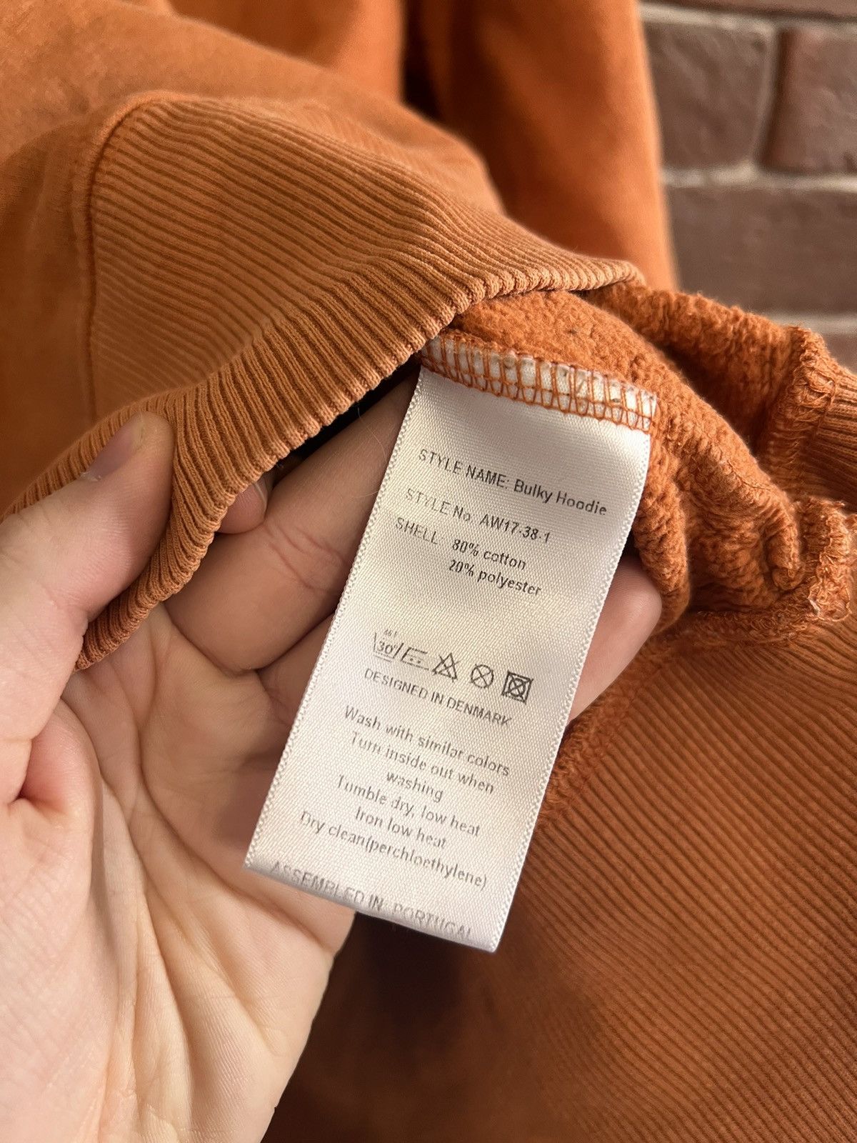 Han Kjobenhavn Rare Han Kjobenhavn Logo OrangE Hoodie Hype Streetwear XL Size US XL / EU 56 / 4 - 5 Thumbnail