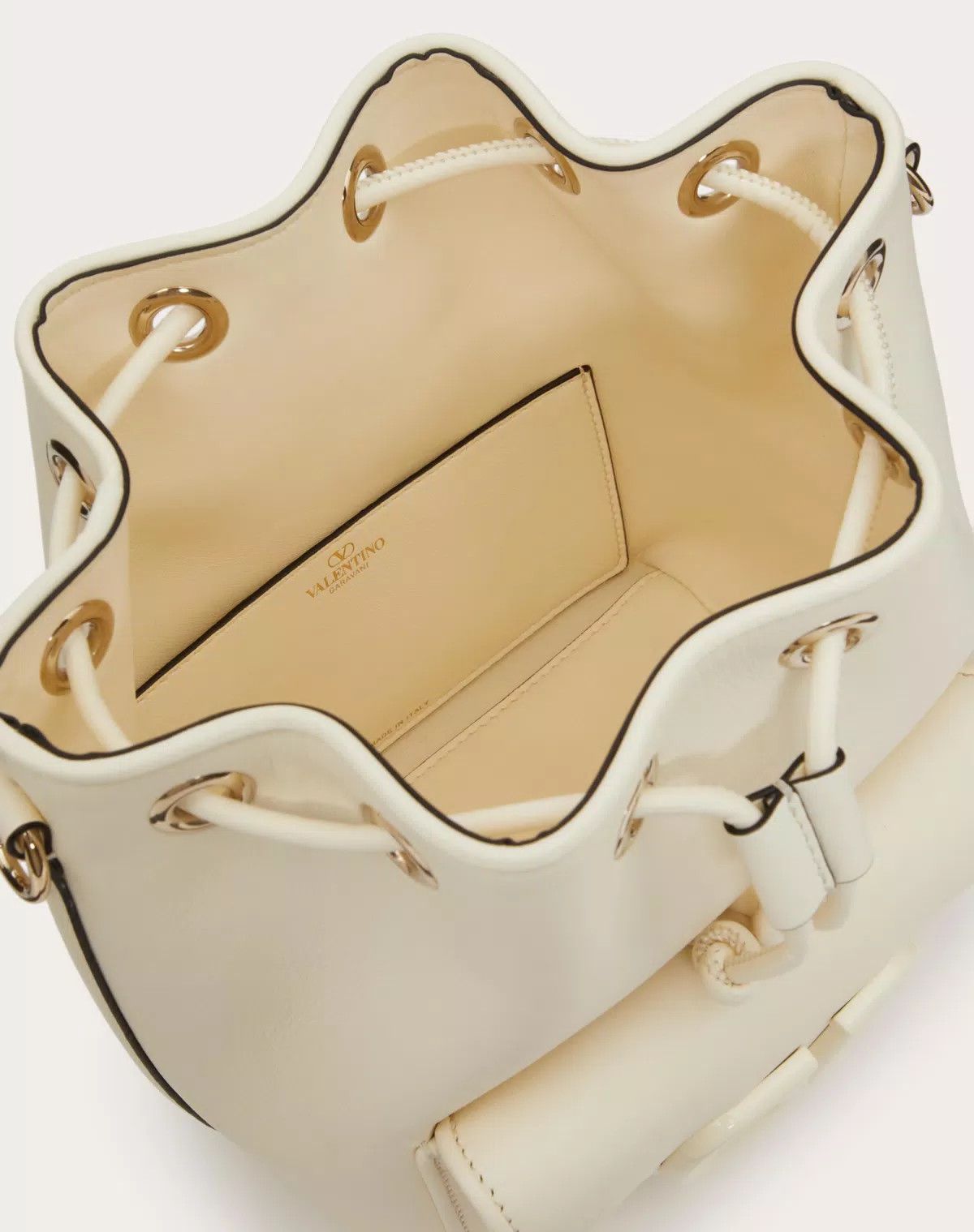 Valentino oc11z0725 Size:OS/Locò Calfskin Bucket Bag in White Size ONE SIZE - 6 Thumbnail