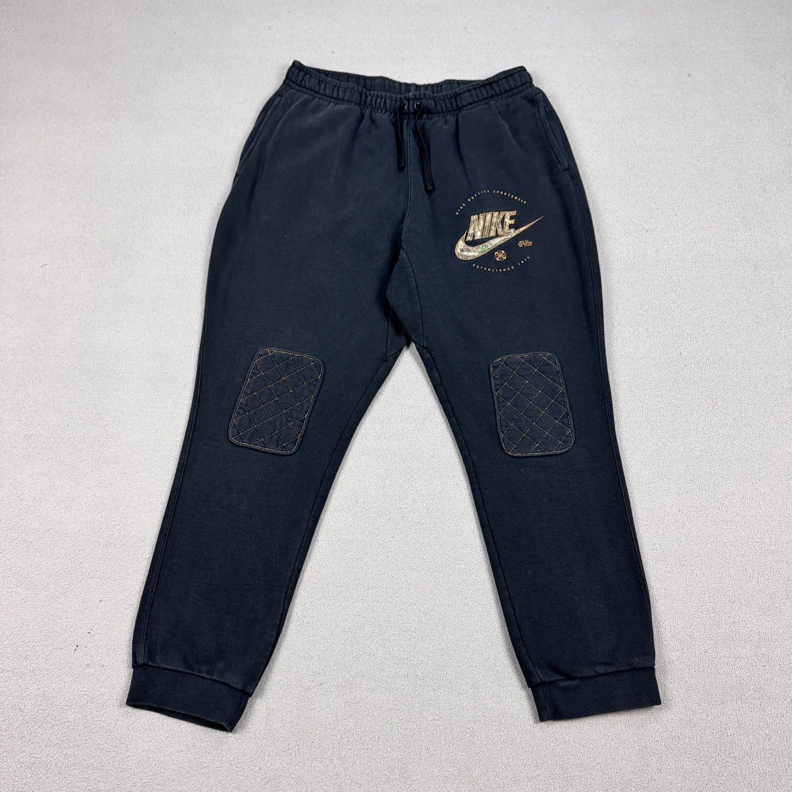 Nike Nike Joggers Sweatpants XL Black Quilted Knee Patches Camo Size US 36 / EU 52 - 7 Thumbnail