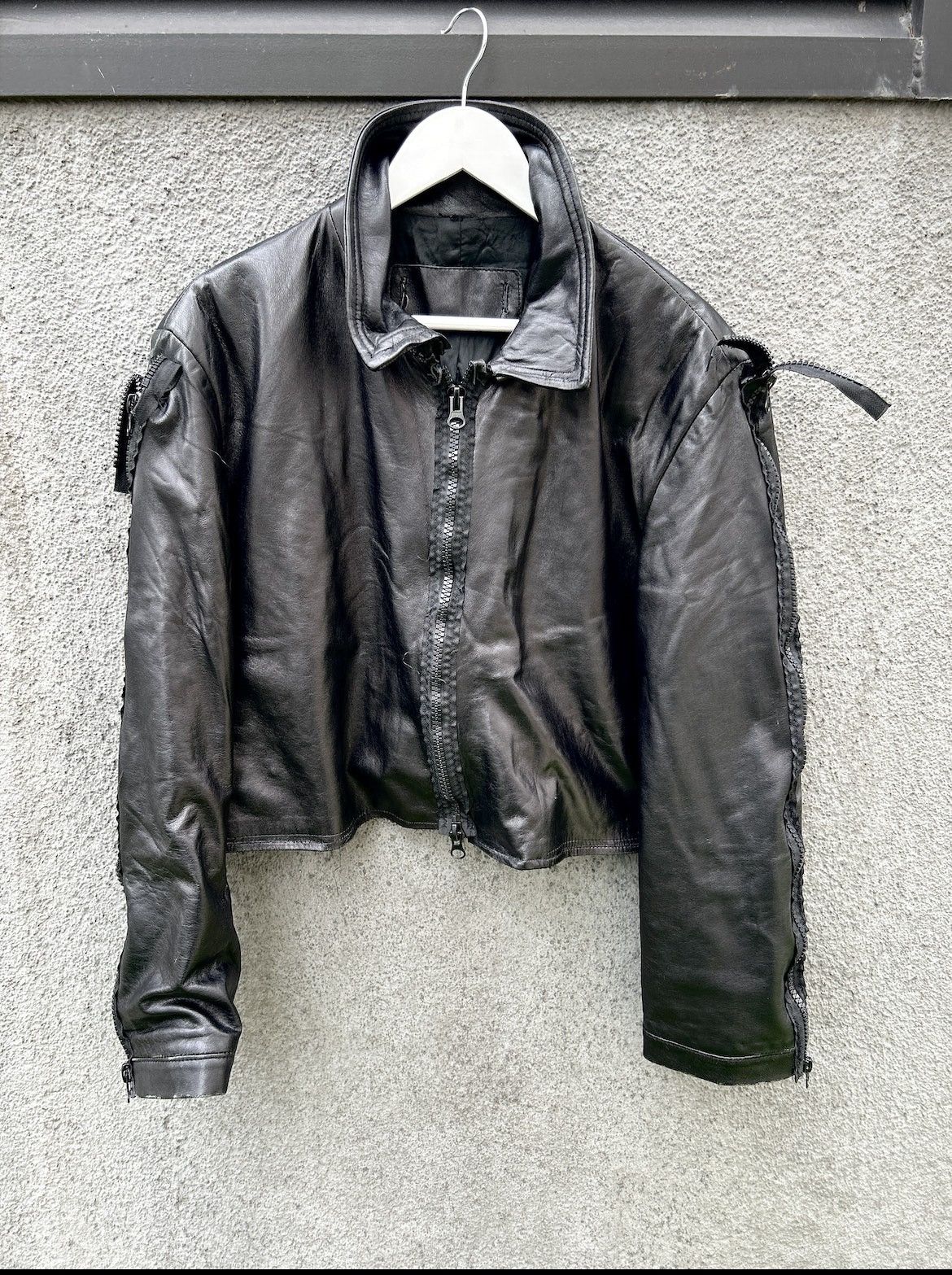 Vintage Avant Garde Archival Clothing Cropped Zip Up Leather Jacket Size US L / EU 52-54 / 3 - 4 Thumbnail