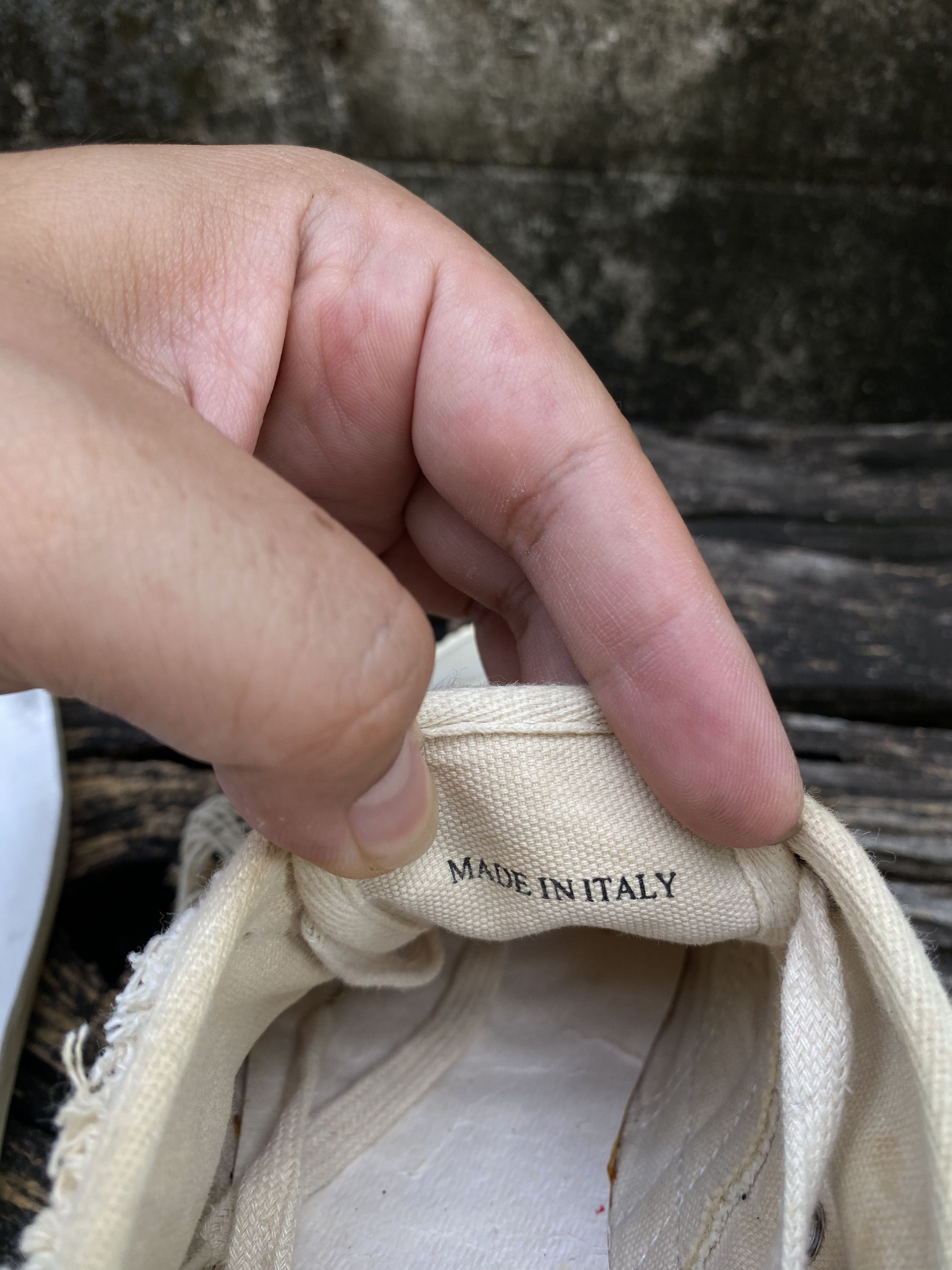 Maison Margiela Maison Margiela Inside-Out Canvas Distressed Sneakers EU41 Size US 8 / EU 41 - 7 Thumbnail