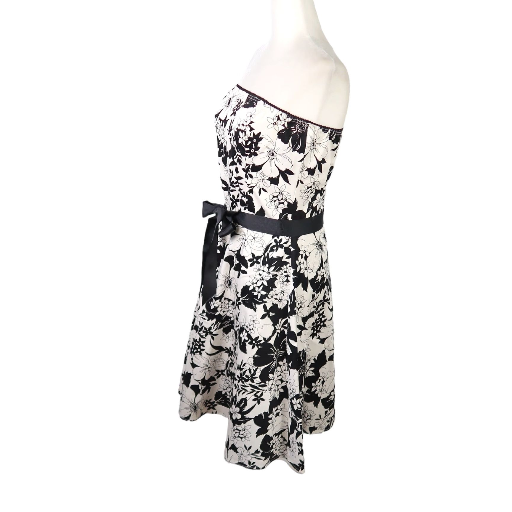 Vintage VINTAGE Mariposa cream and black floral strapless midi party dress 10 Women Size L / US 10 / IT 46 - 3 Thumbnail