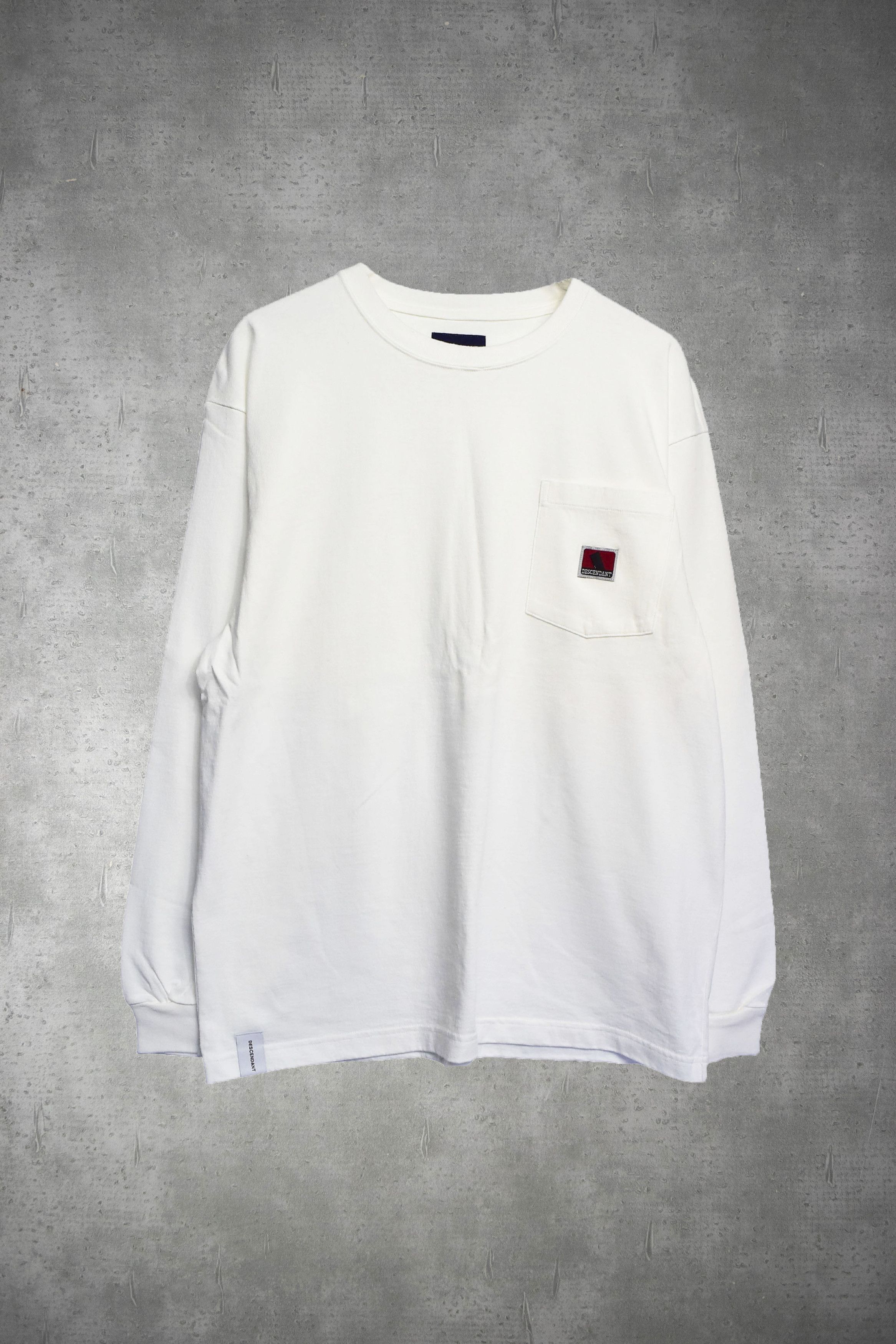 image of Descendant/graphic L/s T-Shirt/14768 - 0715 69 in White, Men's (Size Medium)