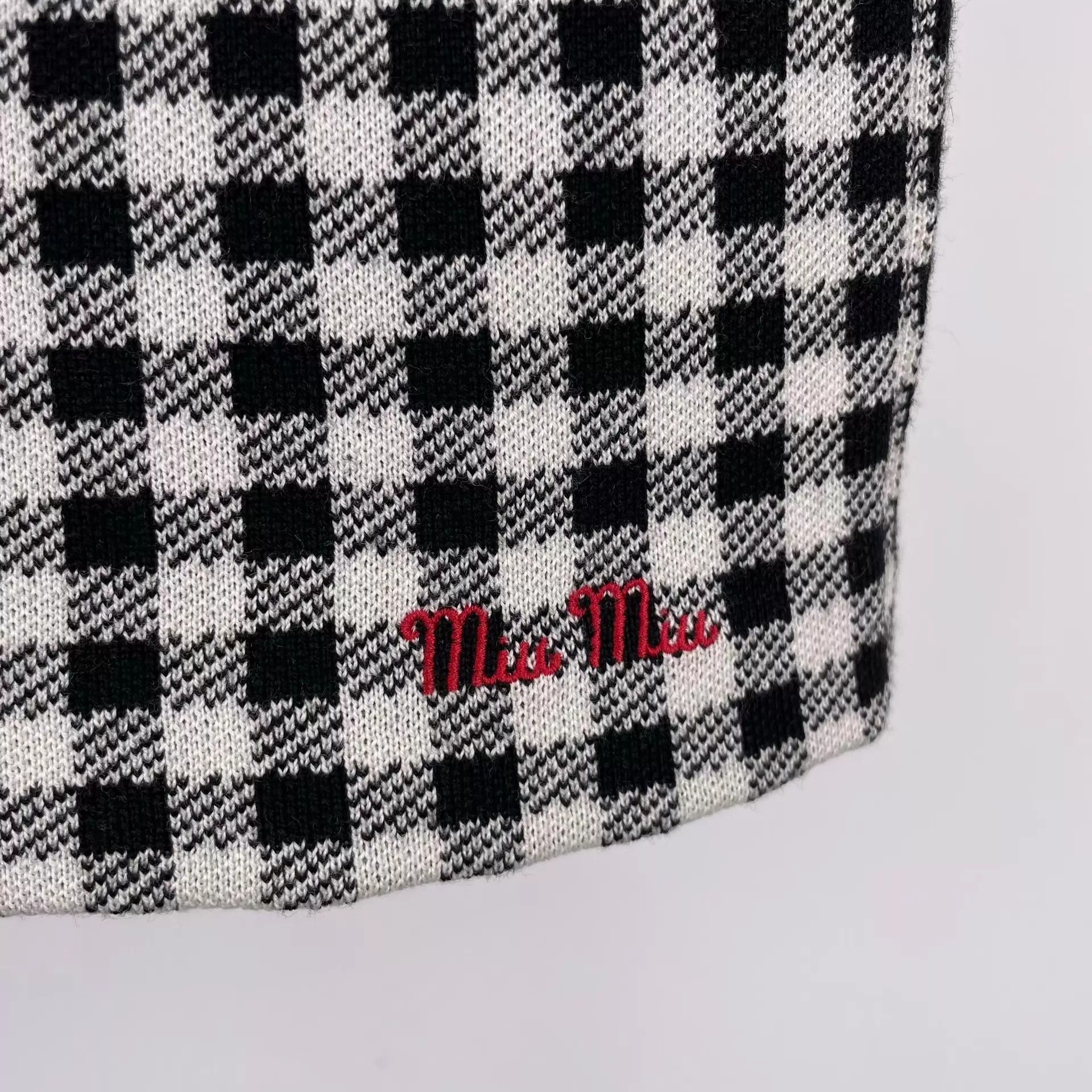 Miu Miu MIU MIU Women's Black & White Checkered Knit Skirt 38 Size 26" / US 2 / IT 38 - 9 Thumbnail