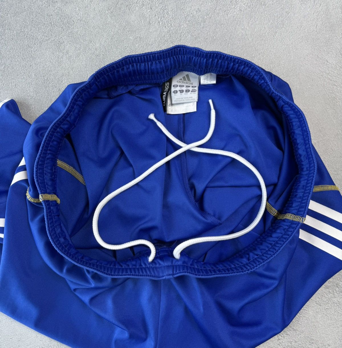Adidas Dynamo Kyiv 2009 2011 Away Football Soccer Shorts Adidas Size US 36 / EU 52 - 7 Thumbnail
