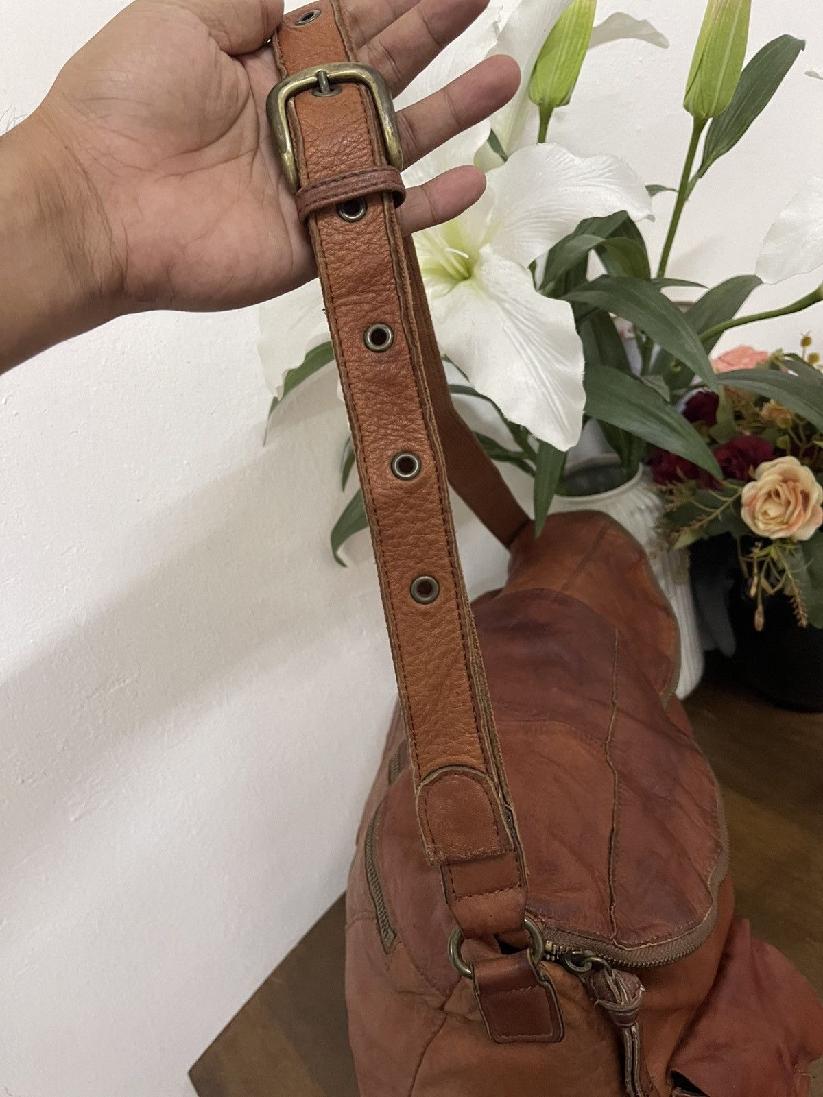 And A × Genuine Leather × Japanese Brand Leather Messenger Crossbody bag Size ONE SIZE - 3 Thumbnail