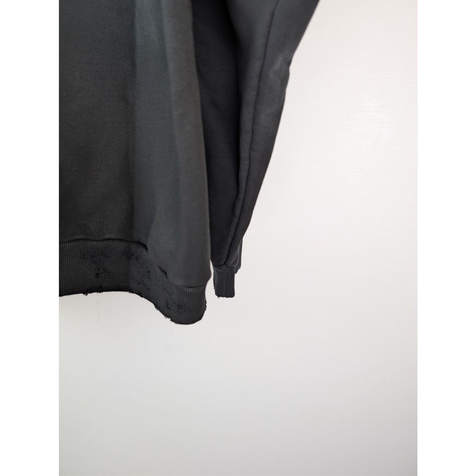Balenciaga o1rshd1 3B Stencil Molleton Medium Fit Hoodie in Faded Black Size US M / EU 48-50 / 2 - 13 Thumbnail