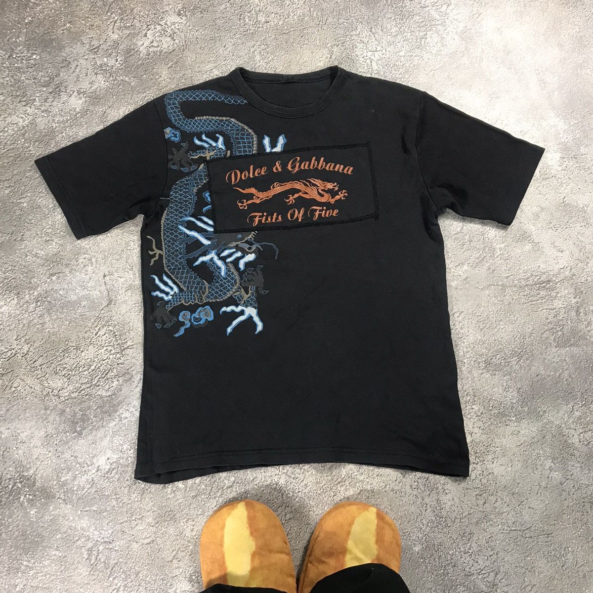 Vintage Vintage Y2K Dolce Gabbana Dragon Graphic Tee Streetwear L Size US L / EU 52-54 / 3 - 1 Thumbnail