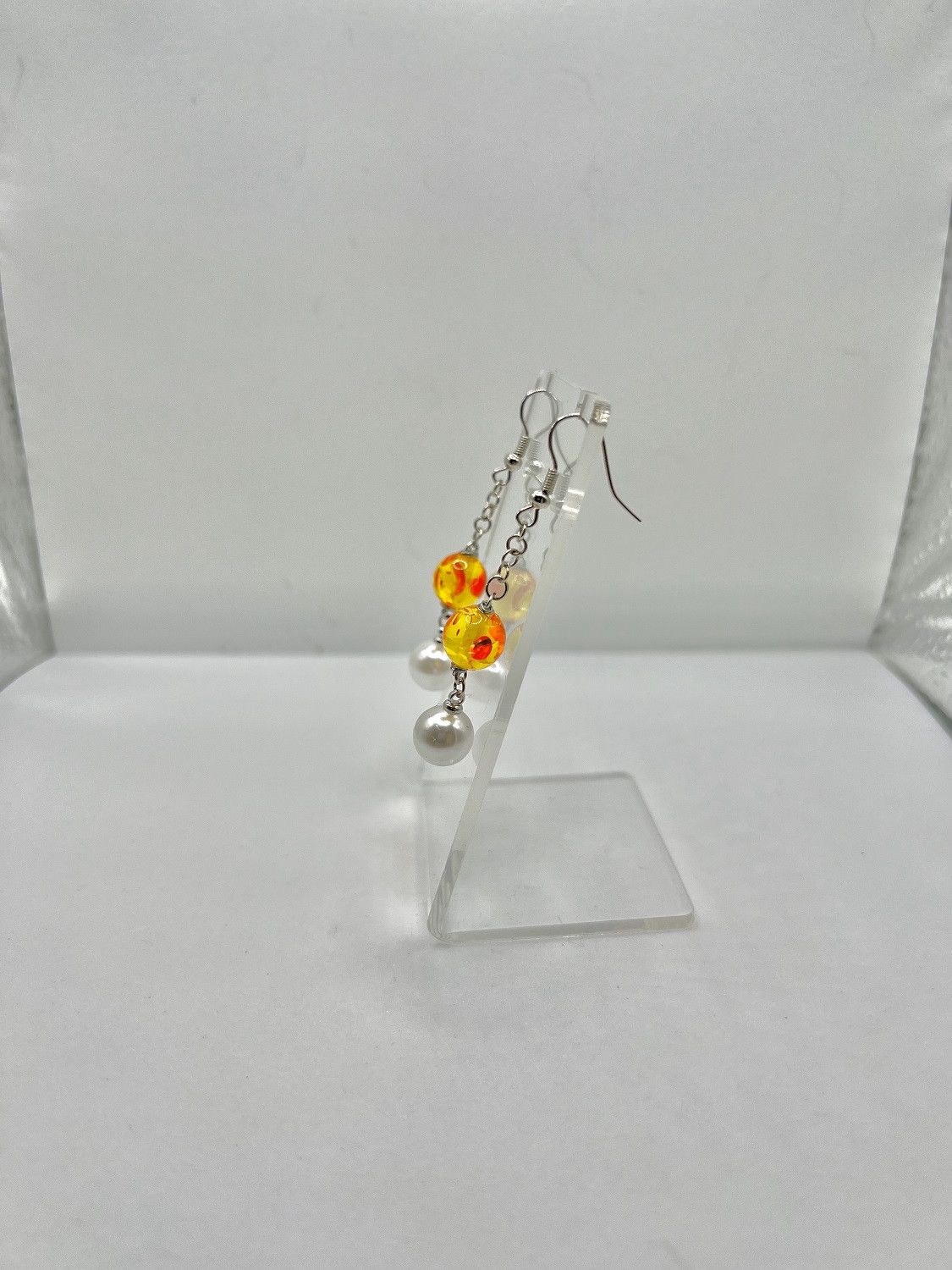 Other Amber and Pearl Bead Dangle Earrings Size ONE SIZE - 2 Thumbnail