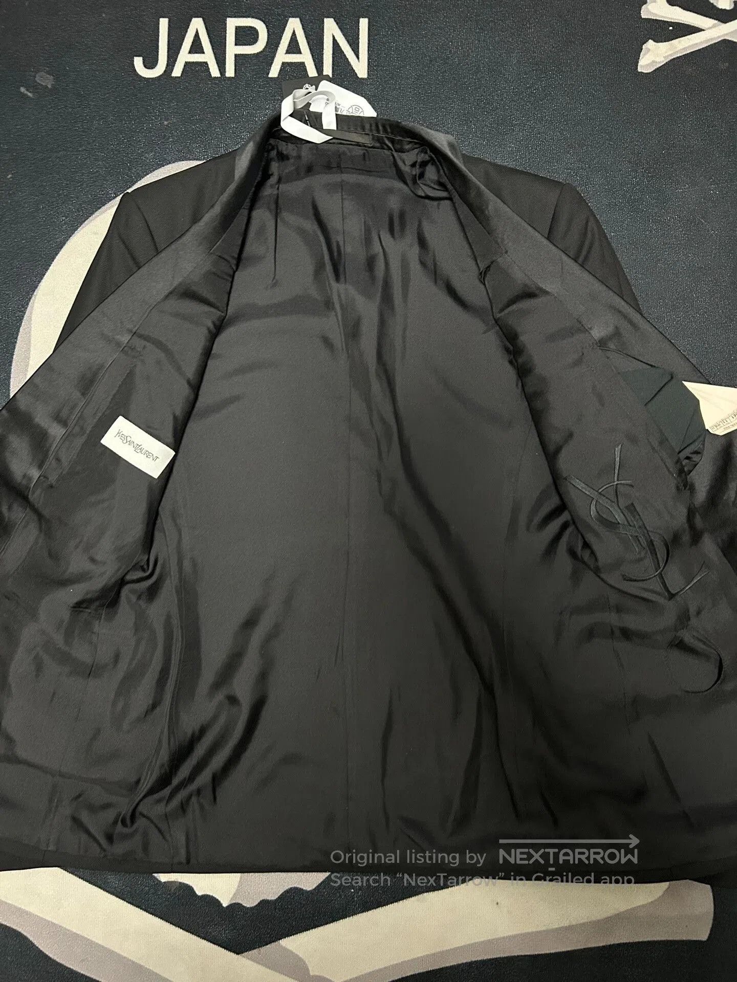 Yves Saint Laurent Saint Laurent Black Smoking Jacket. Size US S / EU 44-46 / 1 - 3 Thumbnail