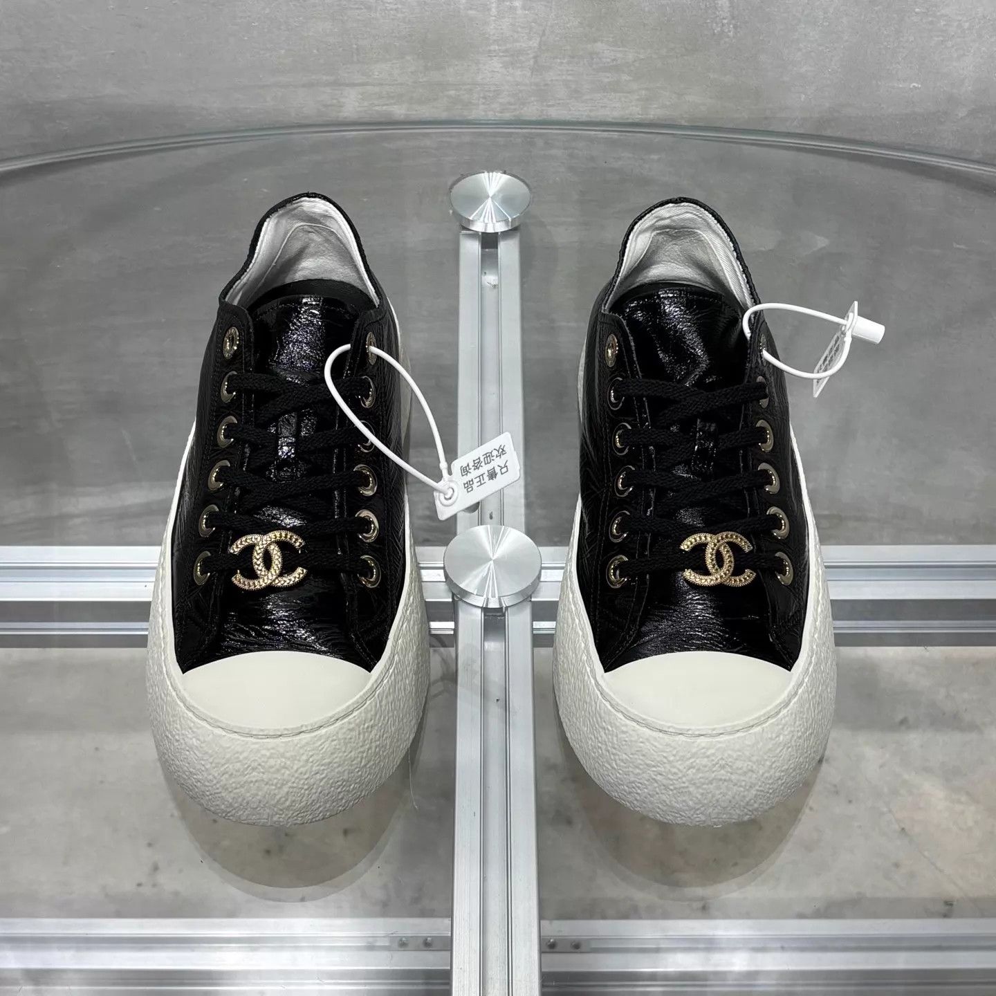 Chanel CHANEL Leather 25S Platform Loafer Black EUR 38.5 Size US 8 / IT 38 - 1 Thumbnail