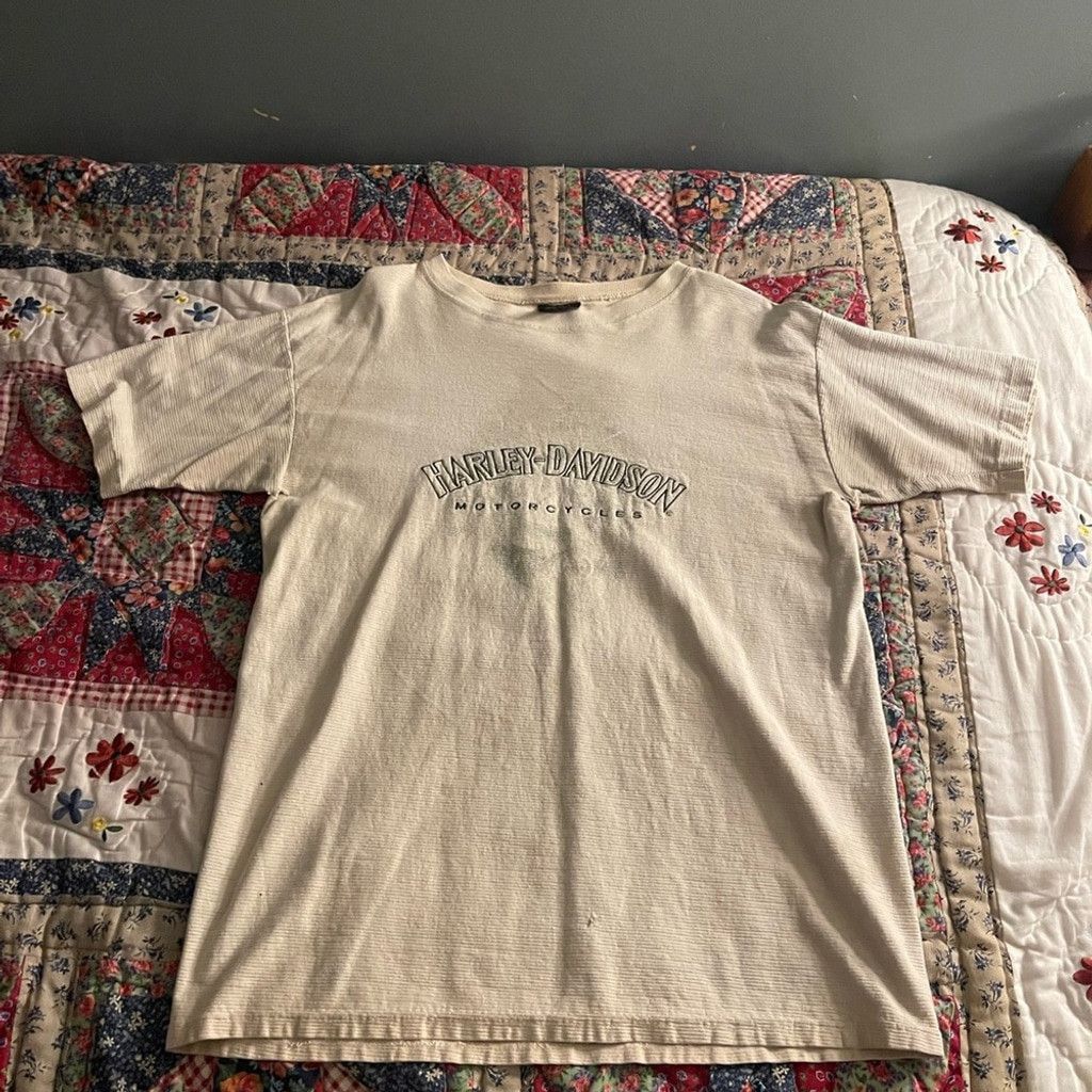 Harley Davidson Harley-Davidson Cream Men's T-Shirt size L(holes in pits) Size US L / EU 52-54 / 3 - 1 Thumbnail