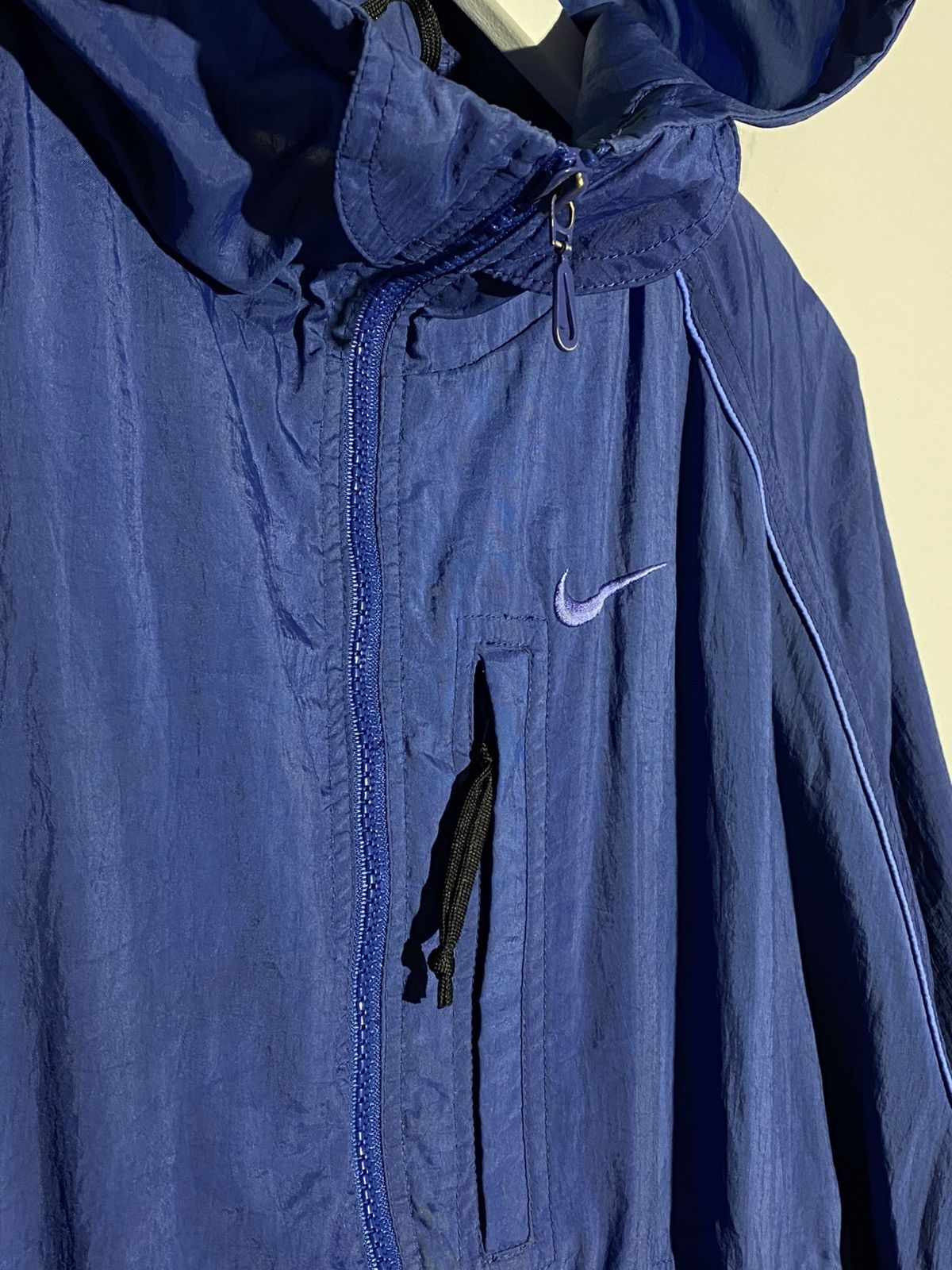 Nike Vintage 90s Light Nike Nylon Jacket Blue Size US M / EU 48-50 / 2 - 5 Thumbnail