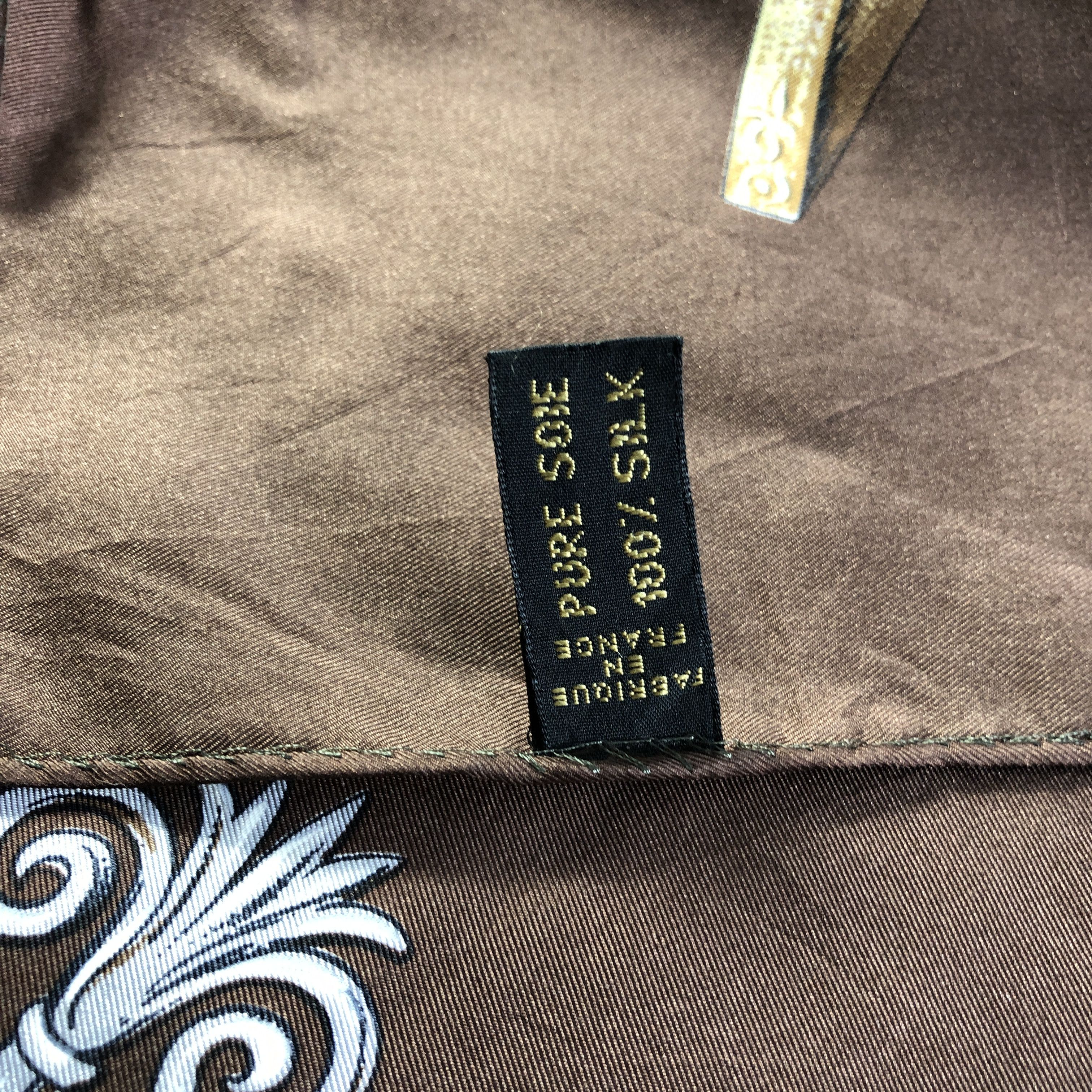 Guy Laroche Guy Laroche L'Astronomie au Temps de Galilee SilkScarf M1022 Size ONE SIZE - 11 Thumbnail