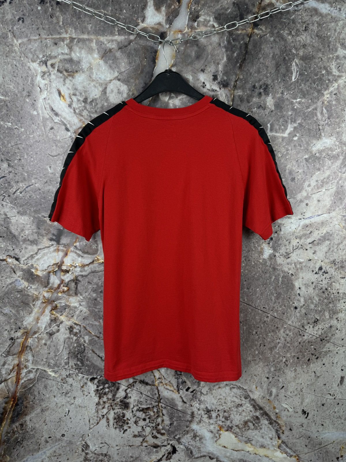 Nike Men’s Nike T-Shirt With Side Stripes Streetwear Size Medium Size US M / EU 48-50 / 2 - 11 Thumbnail