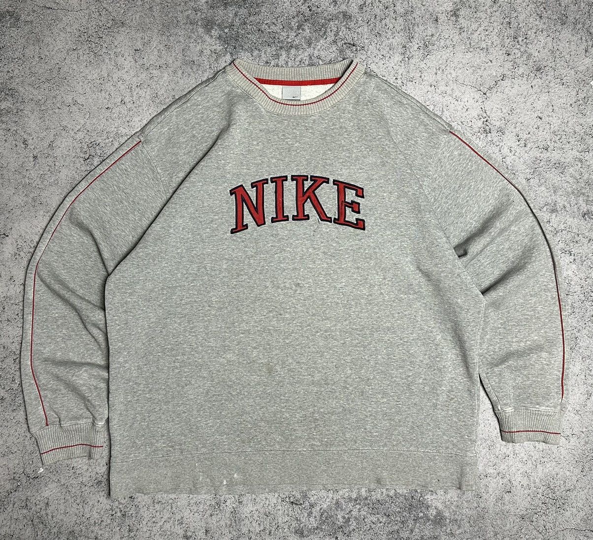 Nike Vintage Nike Big Logo Sweatshirt Size US XXL / EU 58 / 5 - 1 Thumbnail