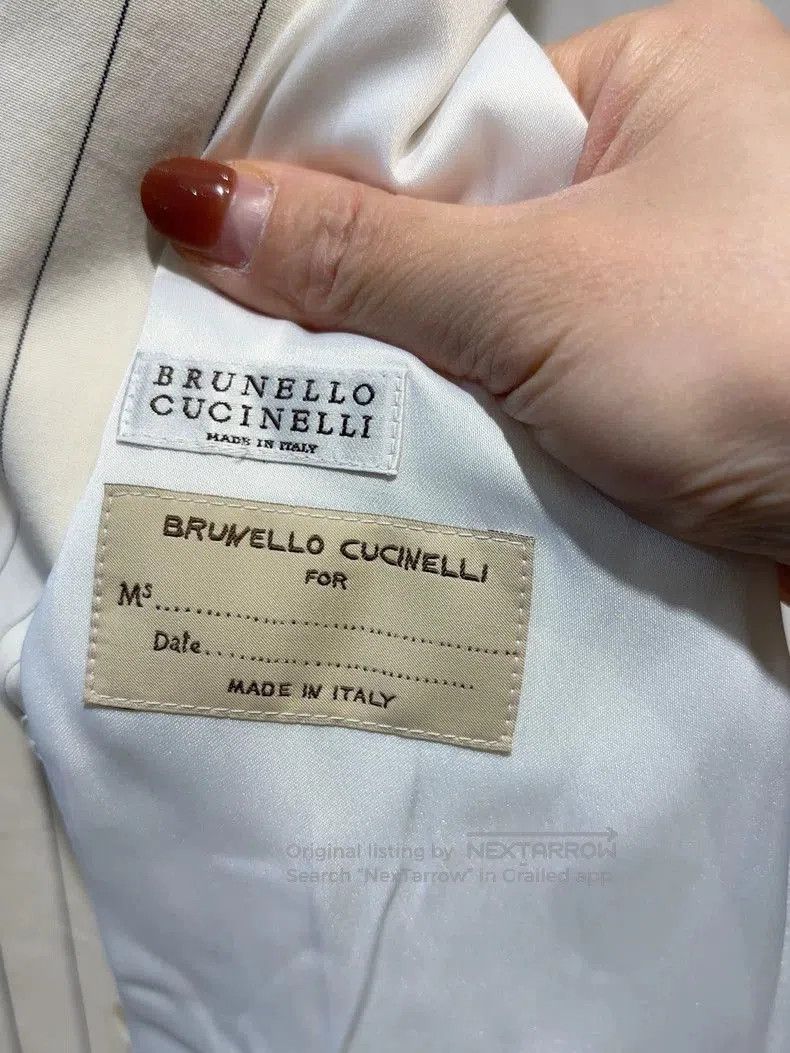 Brunello Cucinelli Brunello Cucinelli White Striped Blazer. Size US S / EU 44-46 / 1 - 3 Thumbnail