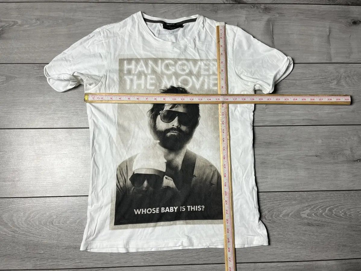 Band Tees Movie Tshirt hangover the movie who baby? Size US M / EU 48-50 / 2 - 6 Thumbnail