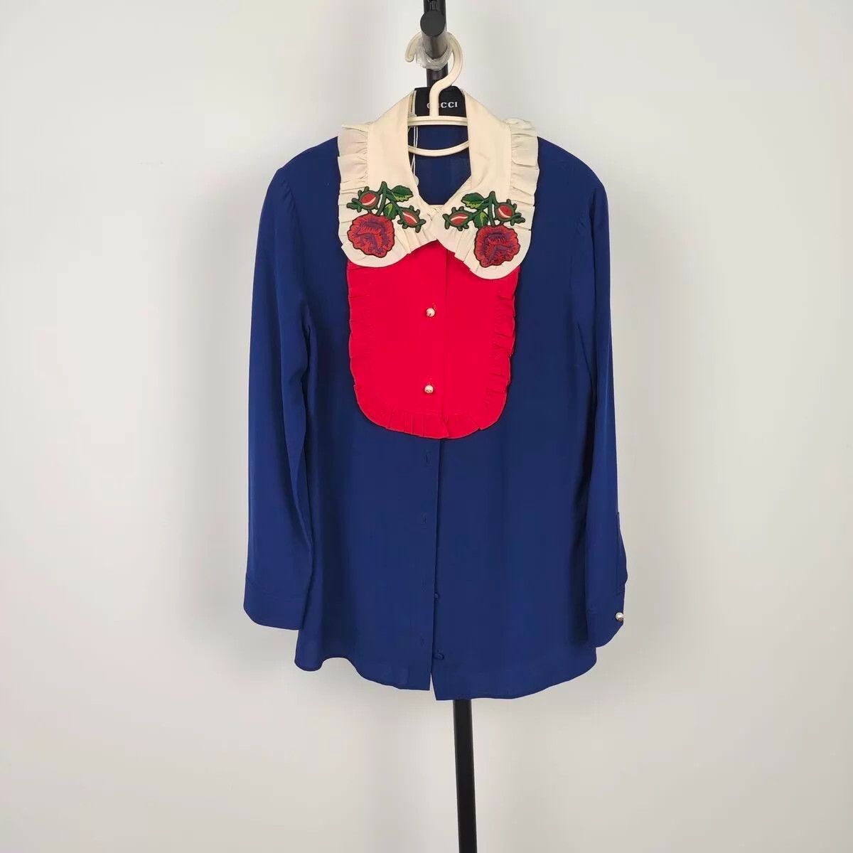 Gucci Women's GUCCI Embroidered Shirt Size XS / US 0-2 / IT 36-38 - 1 Thumbnail