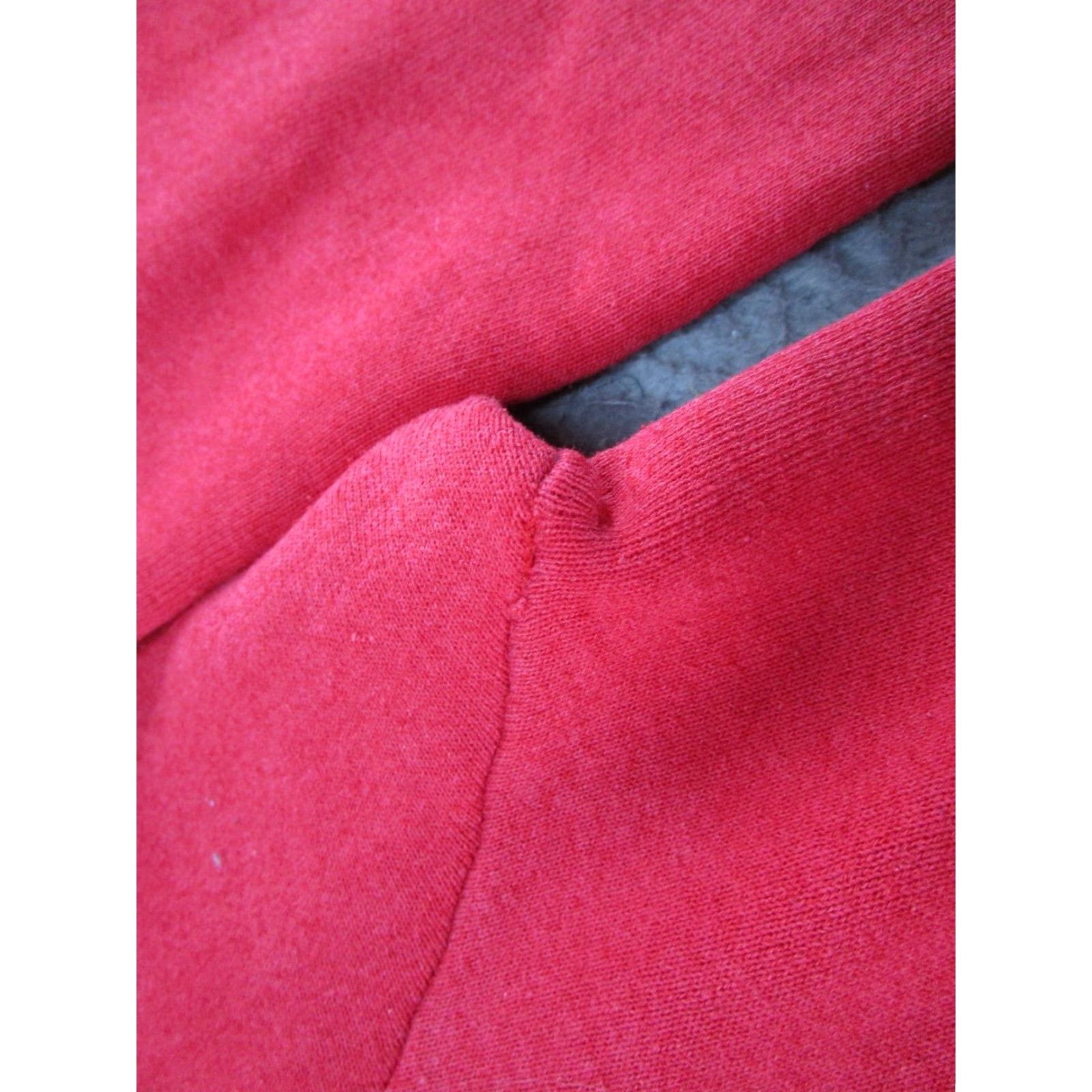 Equipment VINTAGE B.U.M Sweatshirt Raglan Long Sleeve Crew Neck 80s 90s Pullover Red Cotton Knit Logo Mens Size L Size US L / EU 52-54 / 3 - 4 Thumbnail