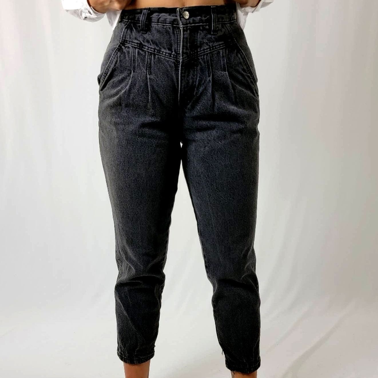 Vintage Vintage USA High Rise Mom Jeans By Chic Size 28" / US 6 / IT 42 - 2 Thumbnail