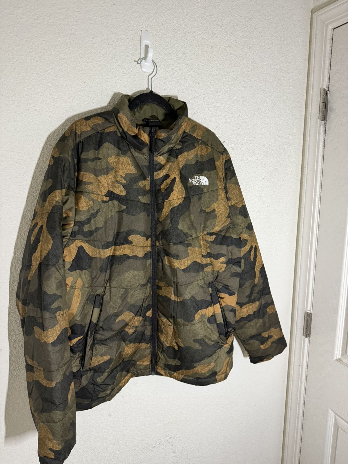The North Face The North Face insulated jacket Size US L / EU 52-54 / 3 - 1 Thumbnail