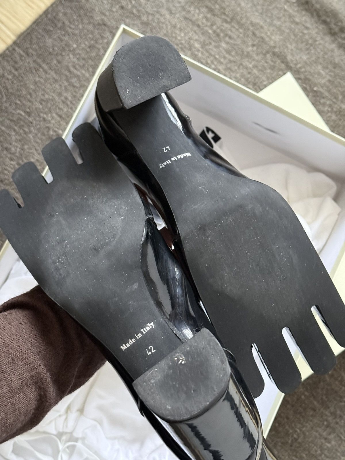 AVAVAV AVAVAV Finger Boots Black Patent Leather (EU 42) Size US 8.5 / EU 41-42 - 3 Thumbnail
