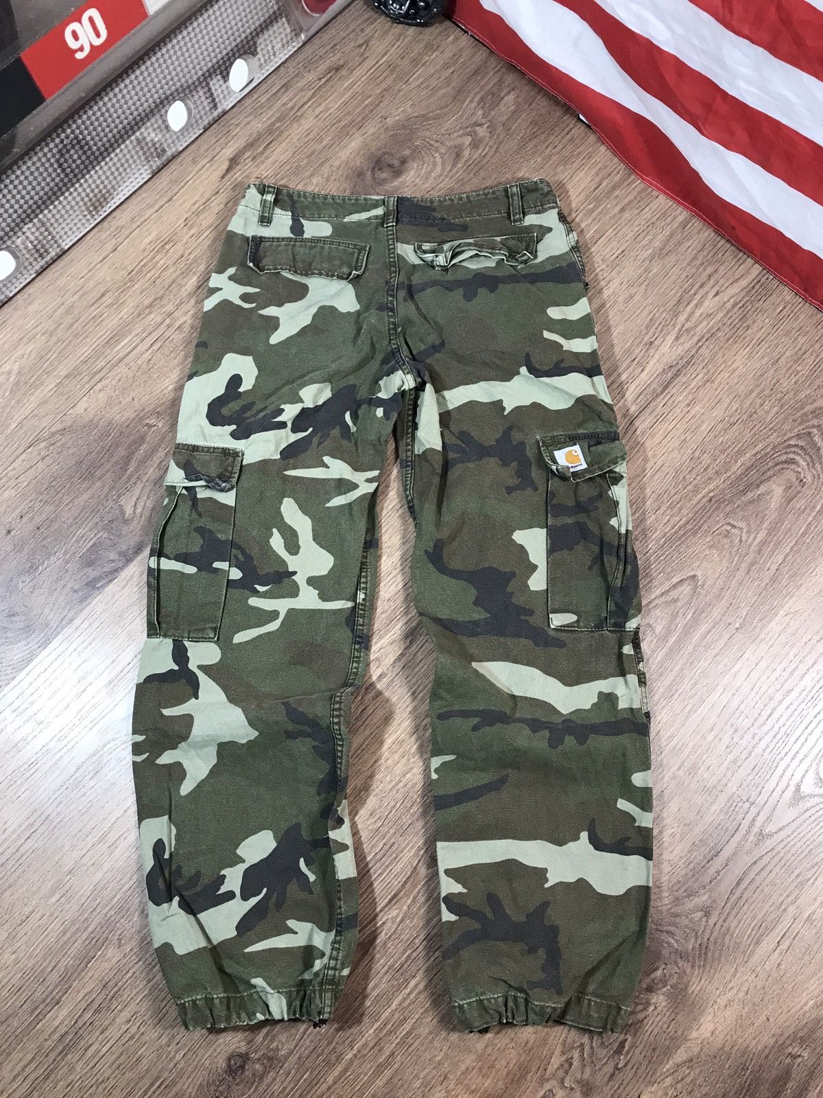 Carhartt Vintage Carhartt W Cargo Camo Pants Size US 28 / EU 44 - 1 Thumbnail