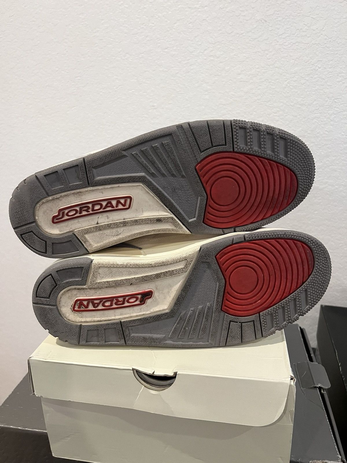 Jordan Brand Jordan 3 Muslim Size US 9.5 / EU 42-43 - 5 Thumbnail