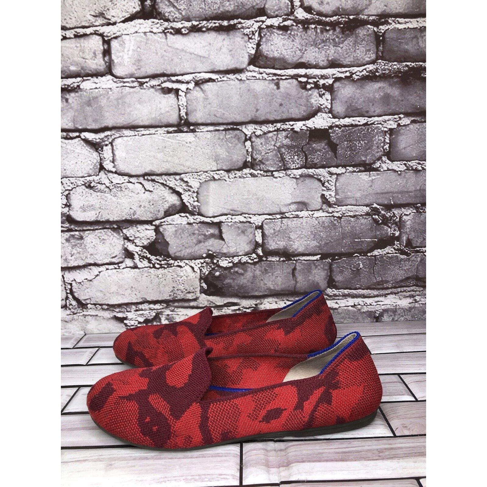 Other Rothy’s Red Camo Fabric Knit Round Toe Slip On Flats Shoes W Size US 4.5 / IT 34.5 - 1 Thumbnail