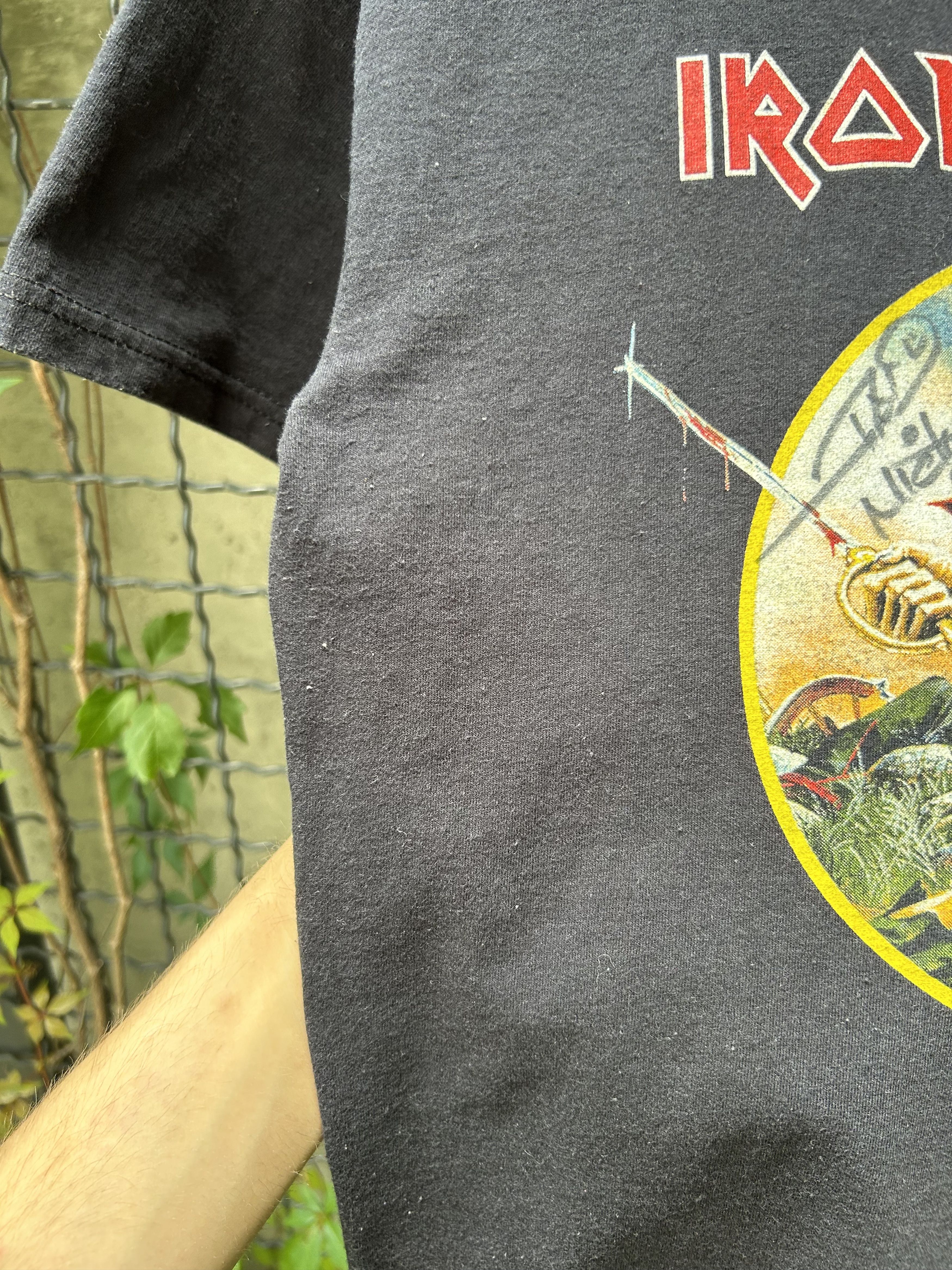 Band Tees Vintage 2005 Iron Maiden Rock Band Tour T-shirt Size US S / EU 44-46 / 1 - 5 Thumbnail