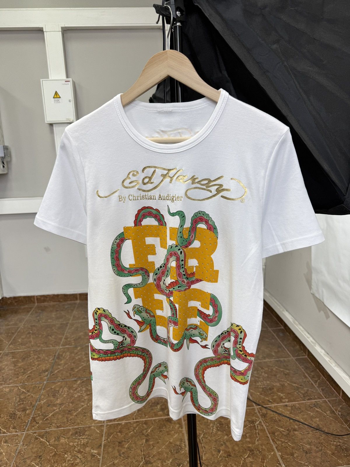 Ed Hardy 🇺🇸 🐍 Vintage Ed Hardy Snake Rhinestone Christian Audigier Tee Size US M / EU 48-50 / 2 - 1 Thumbnail