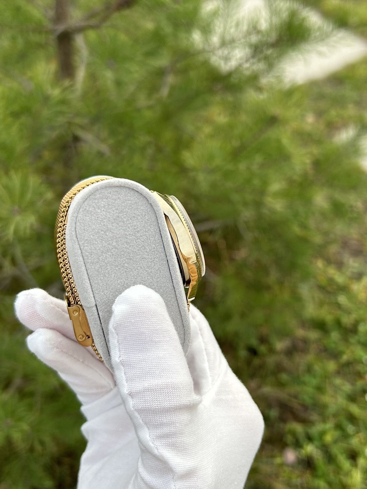 Vintage Vintage Watch Slava Mechanical Made in USSR Authentic 1980s Size ONE SIZE - 10 Thumbnail